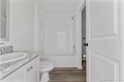 55 Sugar Street #27, Newtown, CT 06470 - Photo 7