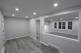 13 Patton Rd, Bloomfield, CT 06002 - Photo 3