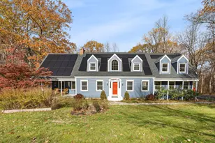 141 Birchwood Dr, Hamden, CT 06518 - Photo 1