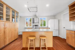 28 Palmer Neck Rd, Stonington, CT 06379 - Photo 9