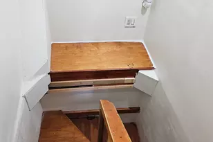 68 New St, Seymour, CT 06483 - Photo 7