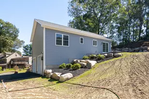 176 Rockwell Ave, Bristol, CT 06010 - Photo 27