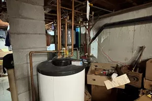 24 Clayton Rd, Danbury, CT 06811 - Photo 13