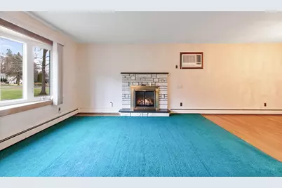 1 Indian Hill Lane, New Fairfield, CT 06812 - Photo 9