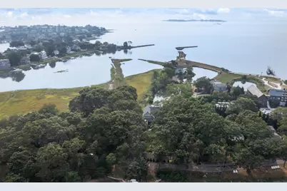 52 Shorehaven Road, Westport, CT 06855 - Photo 3