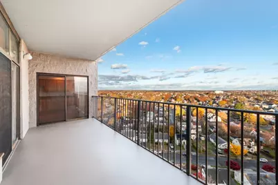 3200 Park Avenue #11E2, Bridgeport, CT 06604 - Photo 21