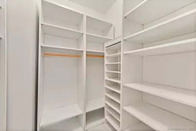 3200 Park Avenue #11E2, Bridgeport, CT 06604 - Photo 29