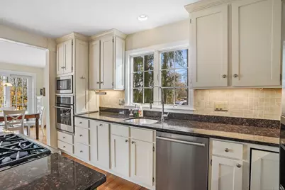 112 Soundview Road, Ridgefield, CT 06877 - Photo 9