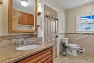 217 Huntington Rd, Stratford, CT 06614 - Photo 13