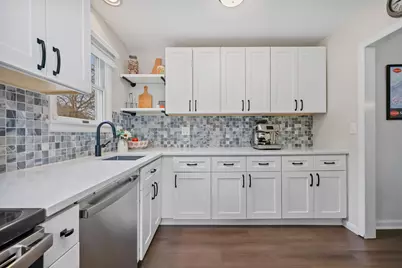 7 Silversmith Drive, Danbury, CT 06811 - Photo 13