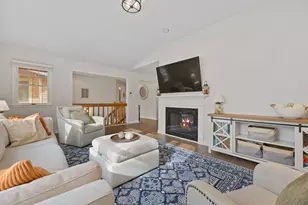 7 Silversmith Dr, Danbury, CT 06811 - Photo 7