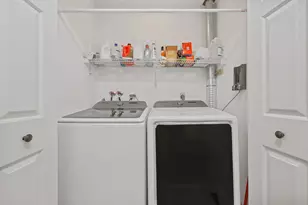 7 Silversmith Dr, Danbury, CT 06811 - Photo 19