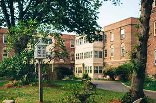 37 Rowsley St, Bridgeport, CT 06605 - Photo 11