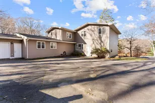 115 Old Wolcott Rd, Bristol, CT 06010 - Photo 21