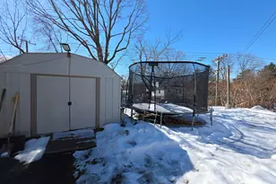 891 Pearl Lake Rd, Waterbury, CT 06706 - Photo 7