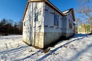 247 Green Holow Rd, Killingly, CT 06239 - Photo 3