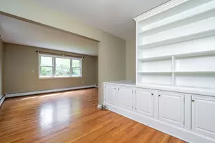 21 Simpaug Turnpike, Redding, CT 06896 - Photo 9