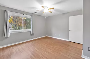 35 Algonquin Ln, Stratford, CT 06614 - Photo 13