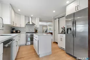 855 Riverside Dr, Fairfield, CT 06824 - Photo 7