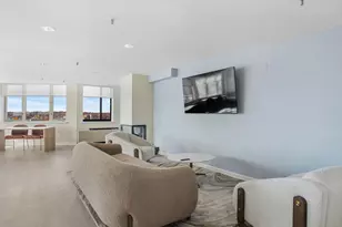 25 Forest St, Stamford, CT 06901 - Photo 25