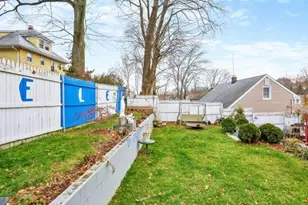 2 Oak St, Norwalk, CT 06854 - Photo 7