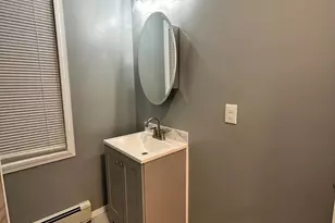 141 Greenfield St, Hartford, CT 06112 - Photo 33