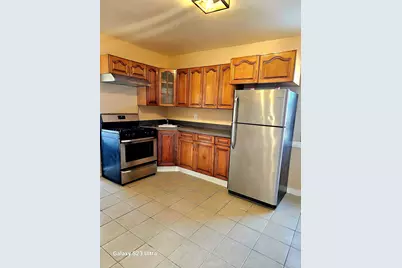 124 Division Street, Waterbury, CT 06704 - Photo 1