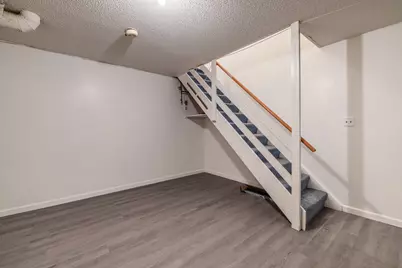 51 Commodore Commons #51, Derby, CT 06418 - Photo 17