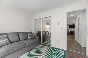 8 Rose Ln, Danbury, CT 06811 - Photo 13