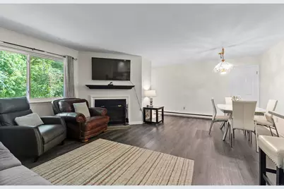 8 Rose Lane #APT 10-5, Danbury, CT 06811 - Photo 3