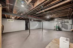 85 Elmwood Dr, Meriden, CT 06450 - Photo 29