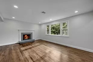 85 Elmwood Dr, Meriden, CT 06450 - Photo 11