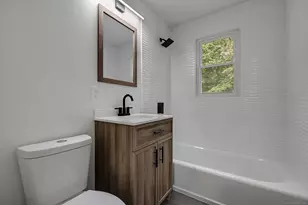 85 Elmwood Dr, Meriden, CT 06450 - Photo 21