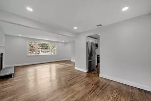 85 Elmwood Dr, Meriden, CT 06450 - Photo 13