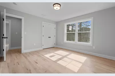 52 Circle Drive, Stratford, CT 06614 - Photo 7