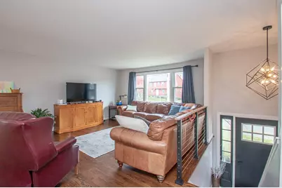 425 Judd Street, Fairfield, CT 06824 - Photo 3