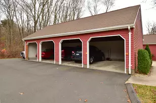 413 Lady Bug Ln, Vernon, CT 06066 - Photo 3