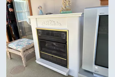 21 Ridge Drive, Montville, CT 06382 - Photo 15