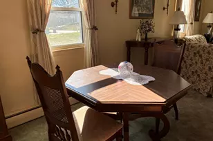 21 Ridge Dr, Montville, CT 06382 - Photo 7