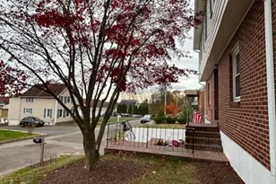 30 Clinton Pl, Wallingford, CT 06492 - Photo 5