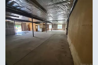 19 Sandscreen Road #Left Side, Avon, CT 06001 - Photo 13