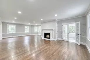 175 Scarborough St, Hartford, CT 06105 - Photo 17