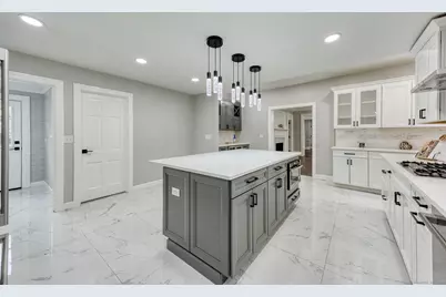 175 Scarborough Street, Hartford, CT 06105 - Photo 13