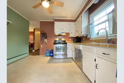 25 Topstone Drive, Danbury, CT 06810 - Photo 9