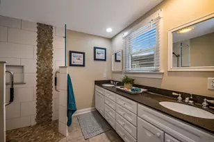 223 Giants Neck Rd, East Lyme, CT 06357 - Photo 13