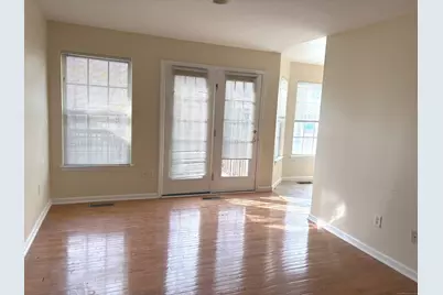 1206 Eaton Court #1206, Danbury, CT 06811 - Photo 3