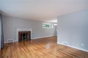 34 John Smith Dr, West Hartford, CT 06107 - Photo 7