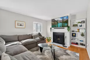 30 Larkspur Dr, Cromwell, CT 06416 - Photo 3