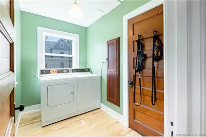 390 Main Street, New Hartford, CT 06057 - Photo 25