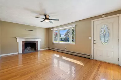 12 Riviera Drive, Enfield, CT 06082 - Photo 11